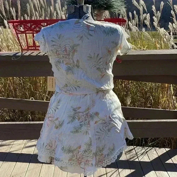 American rag woman’s dress. Size extra small. - Picture 5 of 8